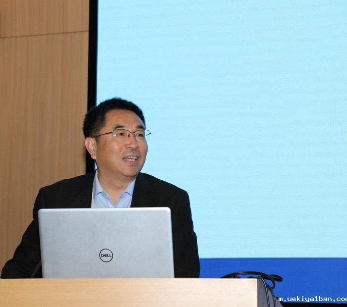 张新科书记出席省生产力学会“2024年气候变化与绿色低碳产业发展”研讨会